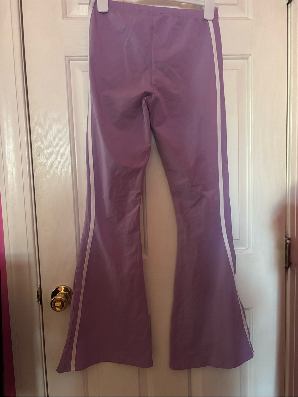 DEADSTOCK NWOT Dolls Kill x Winx Club Alfea Varsity Flare Pants M Purple Y2K - Picture 3 of 8
